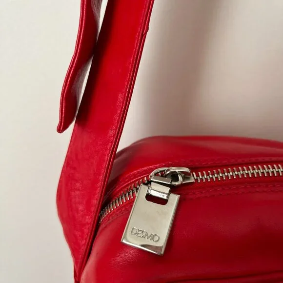 Leather Handbag - Italy - Picture 4 of 16